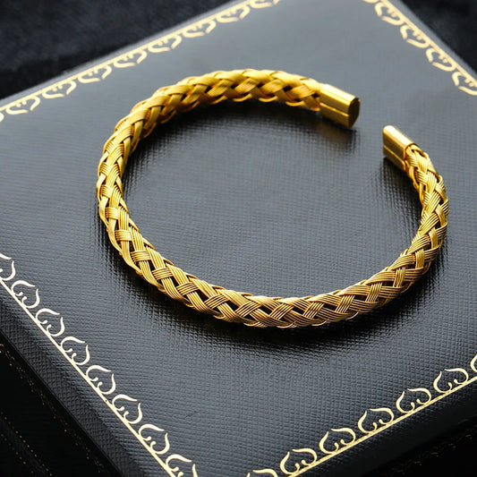 Treasure's Knitting Bracelet